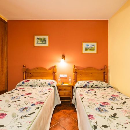 Hostal Panart Bielsa Exteriör bild